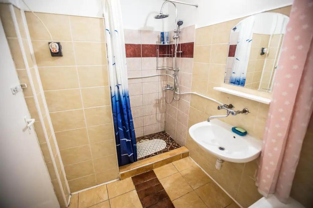 Keleti Apartment City Center Big Flat Bedroom Private Use Budapest Exterior foto