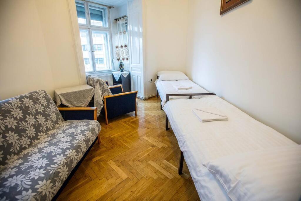 Keleti Apartment City Center Big Flat Bedroom Private Use Budapest Exterior foto