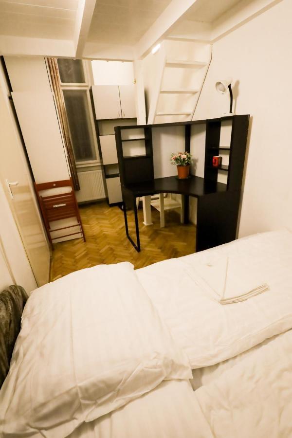 Keleti Apartment City Center Big Flat Bedroom Private Use Budapest Exterior foto